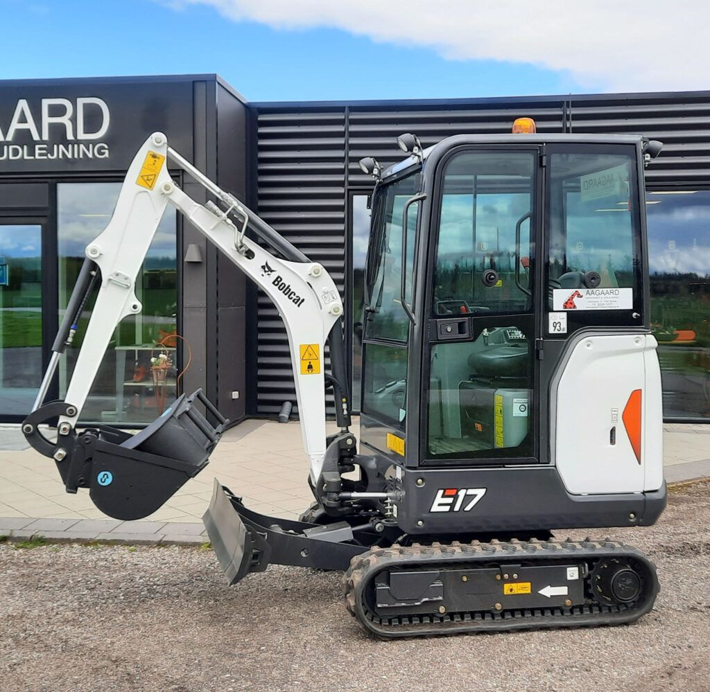 Minigraver Bobcat E17 Udlejning Leje