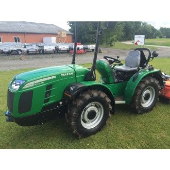 Leje af Ferrari 4WD traktor